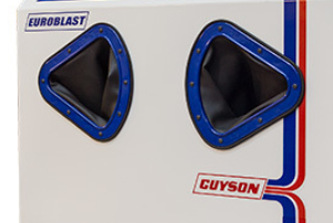 Blæsekabine, Flanger, (plast)